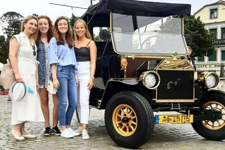 porto-and-foz-private-douro-city-tour-in-an-electric-ford-t