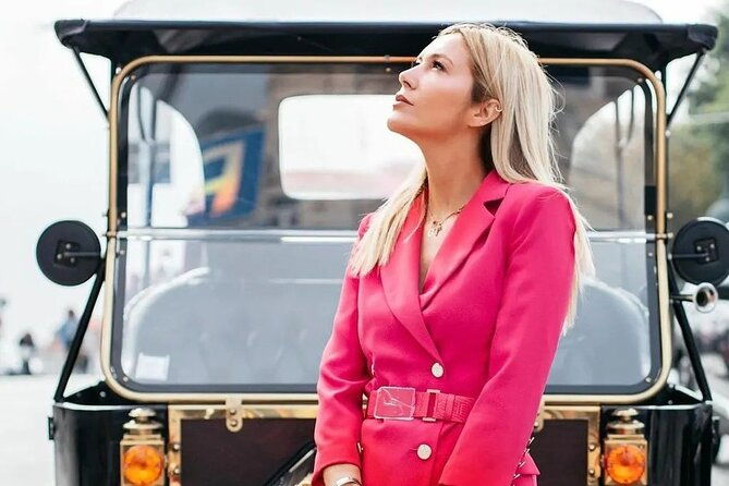 porto-and-foz-private-douro-city-tour-in-ford-t-electrico