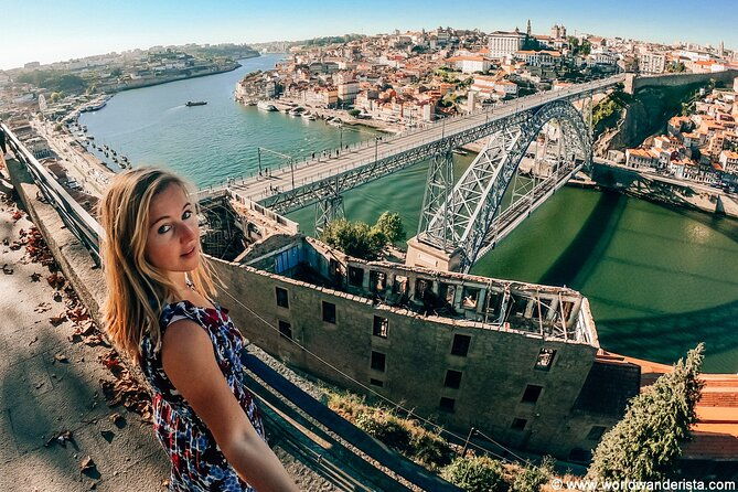 porto-and-foz-private-douro-city-tour-in-ford-t-electrico