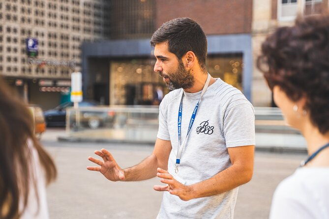porto-and-gaia-walking-tour-of-douros-two-riversides