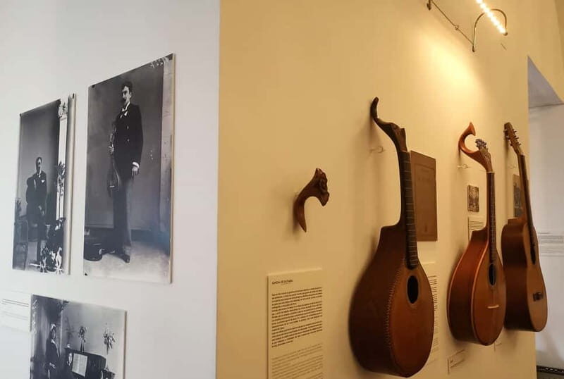 Porto: Authentic Fado Show, Port Wine & Handmade Instruments - Frequently Asked Questions
