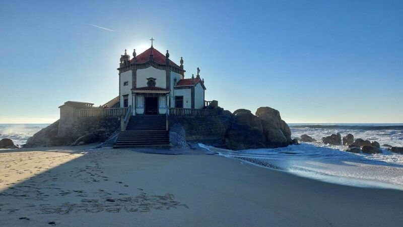 porto-aveiro-cruise-costa-nova-and-capelha-da-pedra-tour