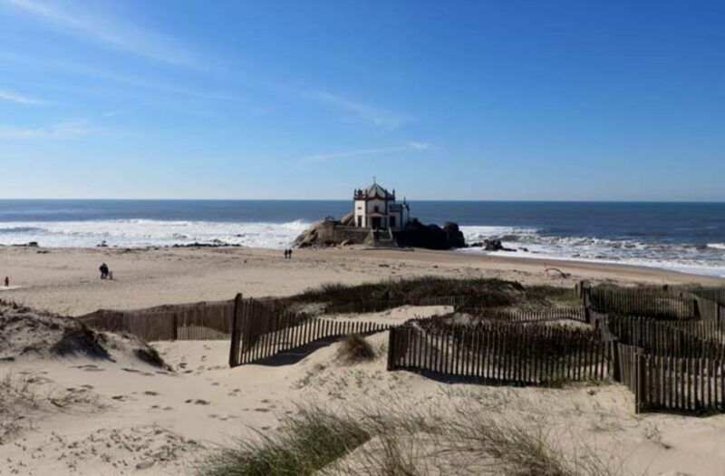 porto-aveiro-cruise-costa-nova-and-capelha-da-pedra-tour