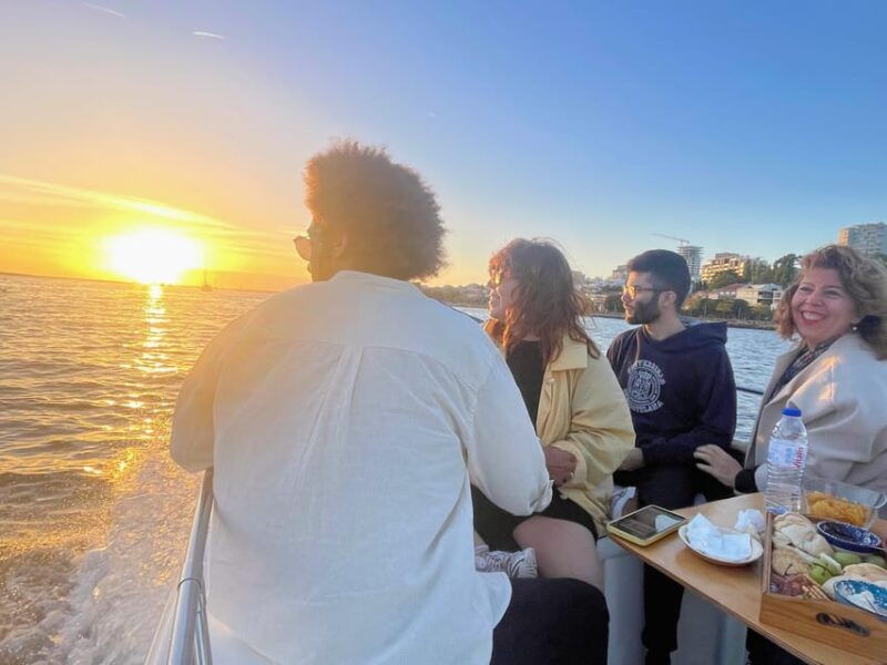 porto-boat-trip-on-douro-river-six-bridges-sunset-option