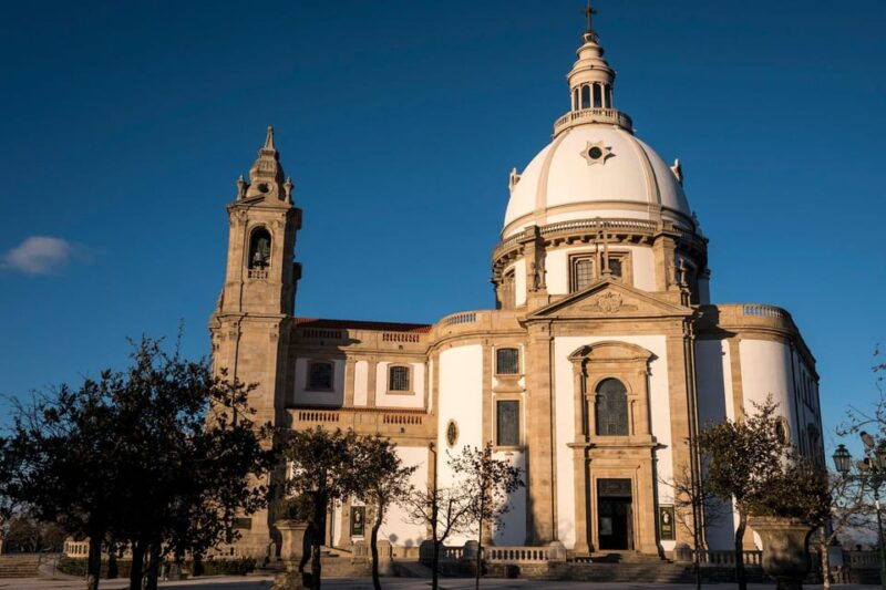 porto-braga-and-guimaraes-private-day-trip-with-local