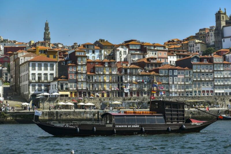 porto-bridges-cruise-optional-visit-world-of-discoveries