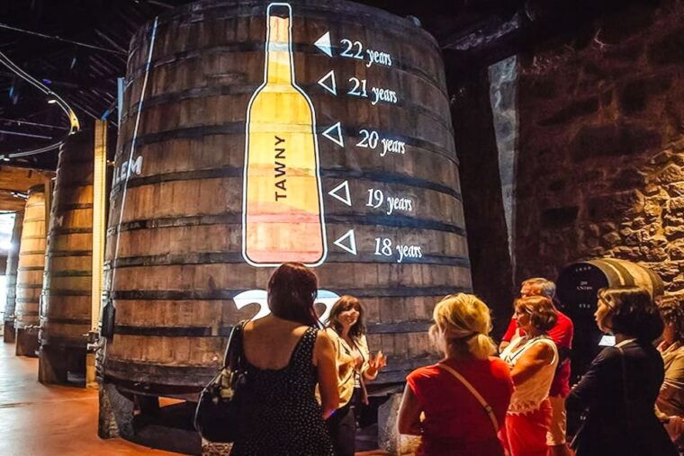 porto-calem-cellar-tour-fado-show-wine-tasting
