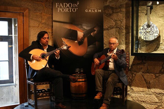 porto-calem-cellar-tour-live-fado-show-and-wine-tasting