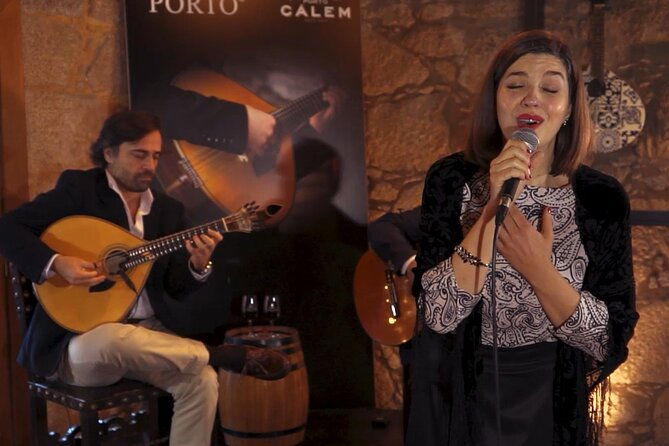 porto-calem-cellar-tour-live-fado-show-and-wine-tasting