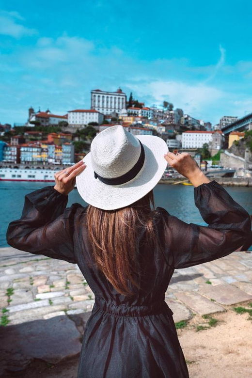 porto-capture-the-most-photogenic-spots-with-a-local