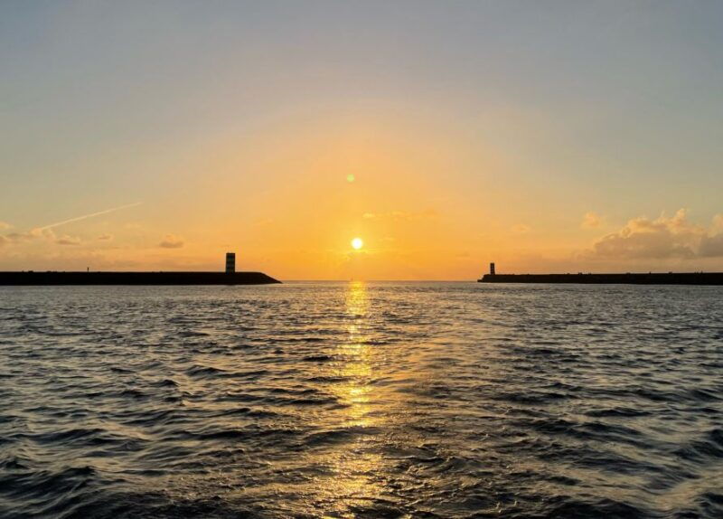 porto-charming-sailboat-cruise-sunset