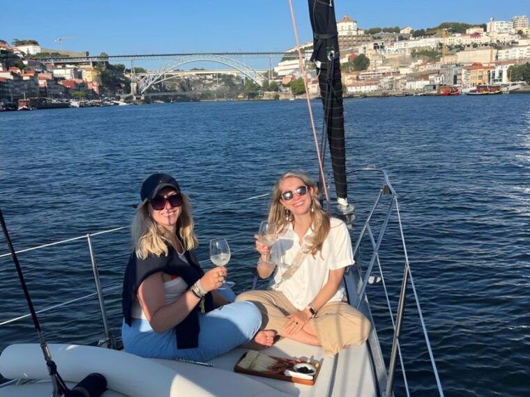 porto-charming-sailboat-cruise