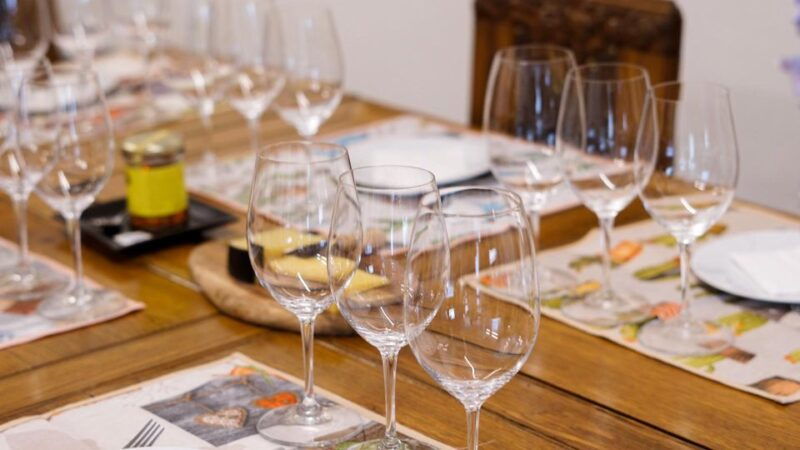 porto-cheese-and-port-wine-tasting-in-a-unique-place