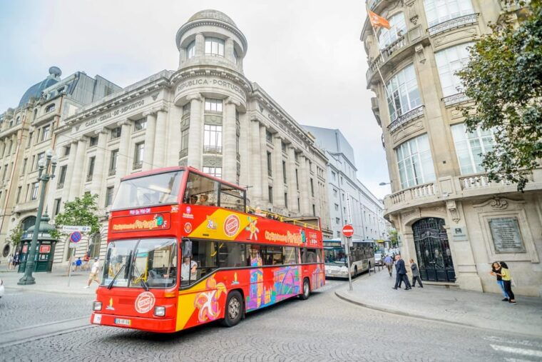 porto-city-sightseeing-hop-on-hop-off-bus-tour
