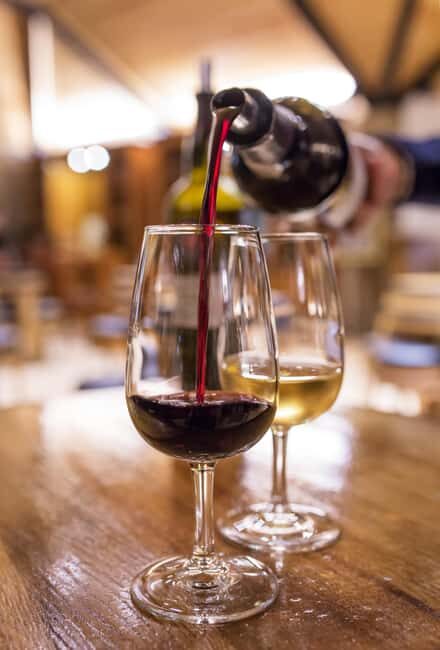 Porto City Tour, Wine Tasting & Douro River 6 Bridges Cruise - Key Points