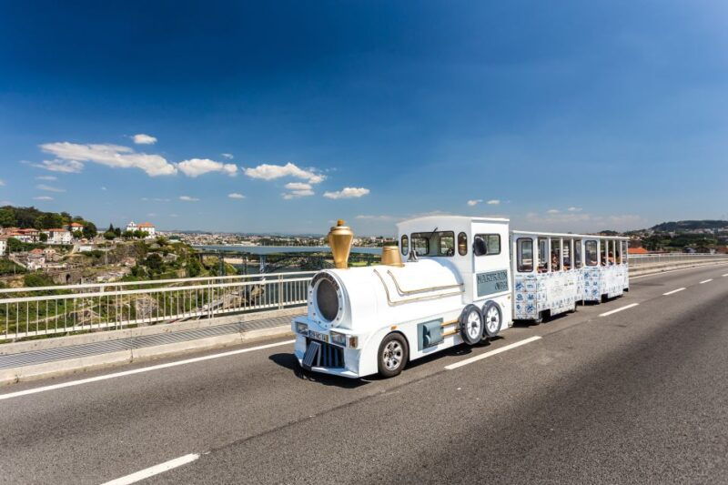 porto-city-train-tour-river-cruise-wine-cellar