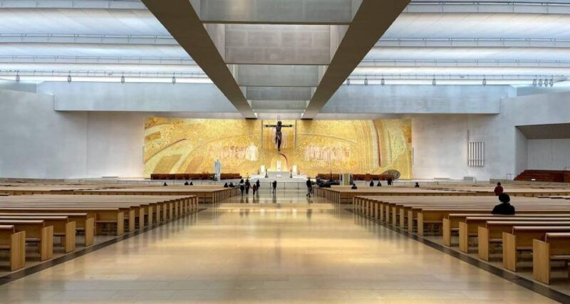 porto-complete-private-tour-to-the-sanctuary-of-fatima