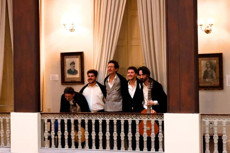 Porto: Concert "Fado de Coimbra" (Students and Serenades) - Key Points  