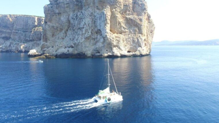 porto-conte-half-day-catamaran-tour-with-aperitif