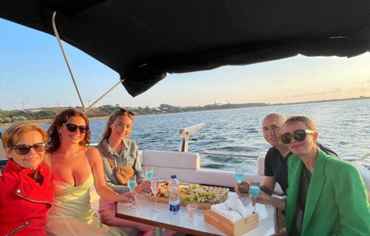 porto-douro-river-private-small-group-boat-tour