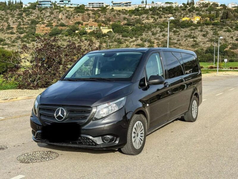 porto-douro-valley-2-farms-with-wine-tasting-and-lunch