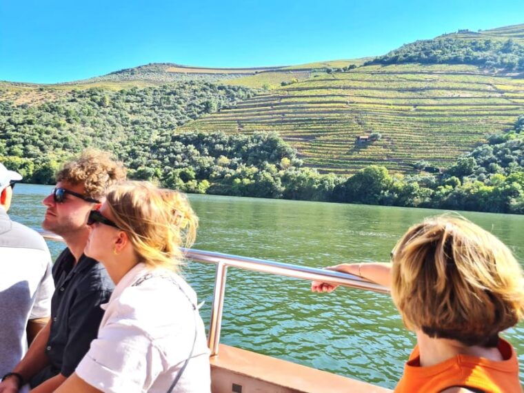 porto-douro-valley-tour-at-2-wineries-lunch-and-cruise