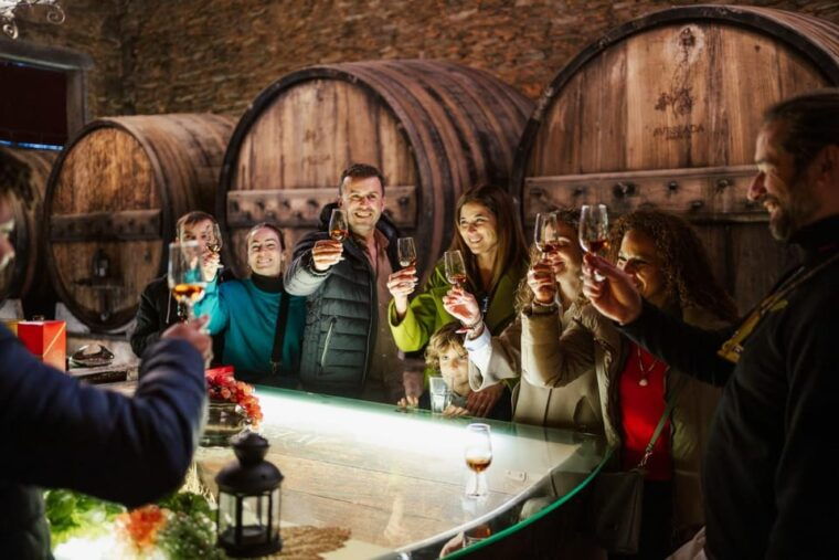 porto-douro-valley-tour-with-2-wineries-lunch-and-cruise-2