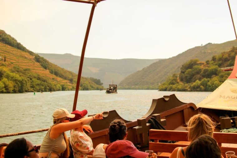 porto-douro-valley-wine-tour-with-lunch-tastings-cruise