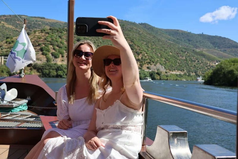 Porto: Douro Valley with Small Wineries, Lunch and Boat Tour - An in-depth look at the Douro Valley Small Group Tour