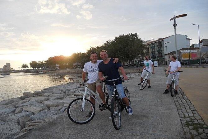 Porto Downtown and Sightseeing Bike Tour - Who Should Consider This Tour?