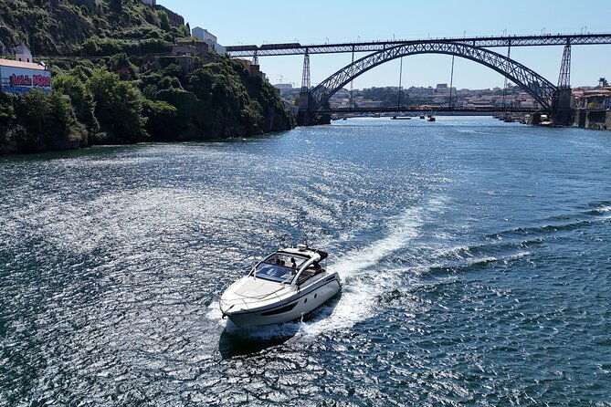 porto-exclusive-yacht-tour-with-local-wines-and-snacks