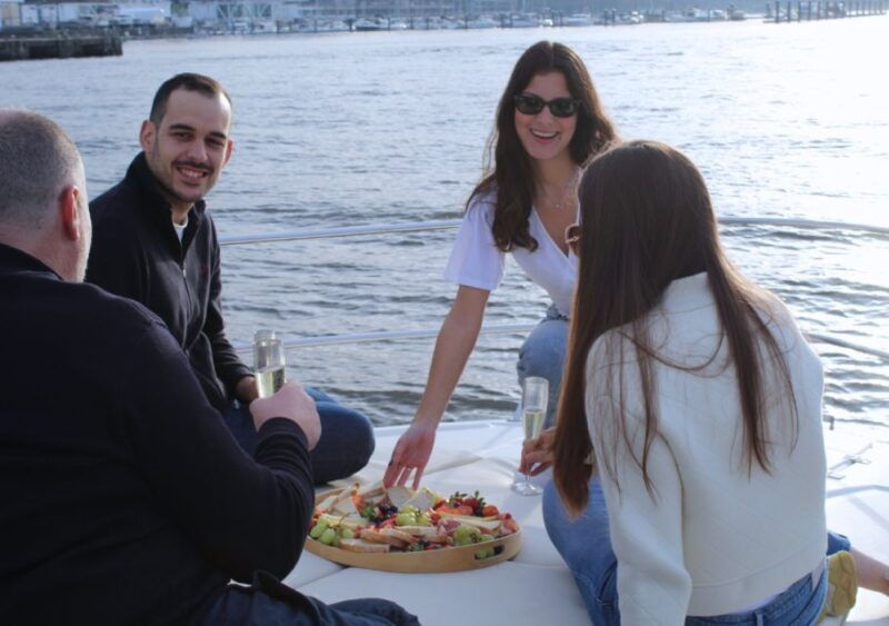 porto-exclusive-yacht-tour-with-local-wines-snacks