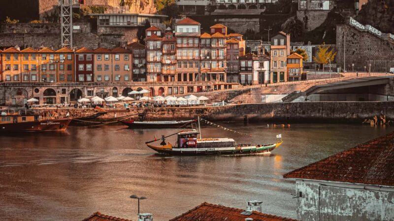 Porto: Explore 6 Iconic Bridges on an Authentic Rabelo Boat - An Authentic Rabelo Boat Experience on the Douro River