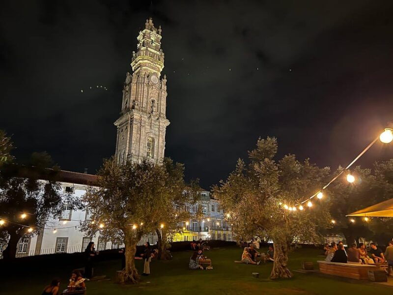 porto-fado-show-with-dinner-in-a-traditional-fado-house