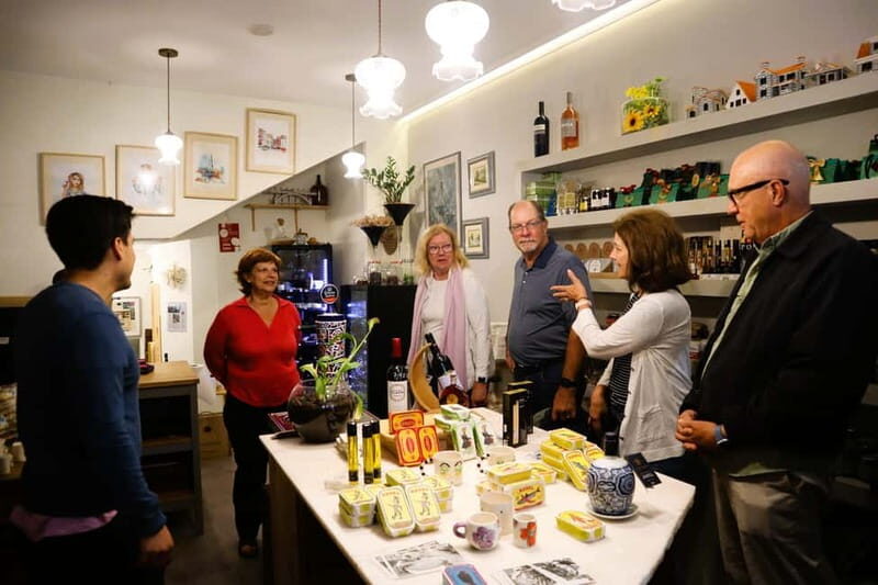 Porto: Food and Wine tasting tour in HIDDEN GEMS - Authentic Experiences and Local Charm