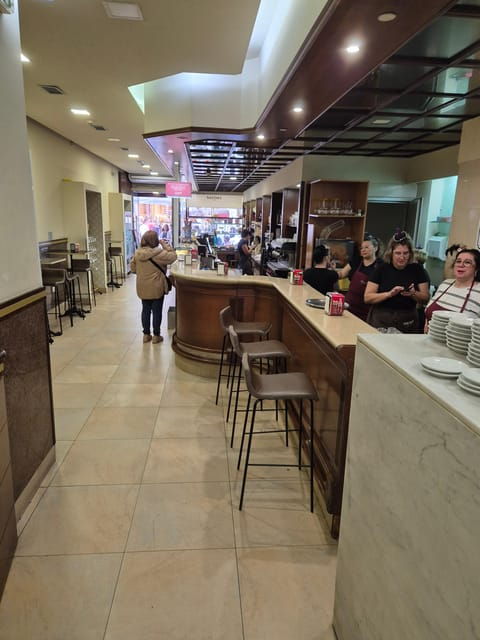 porto-food-and-wine-walking-tour-with-jose