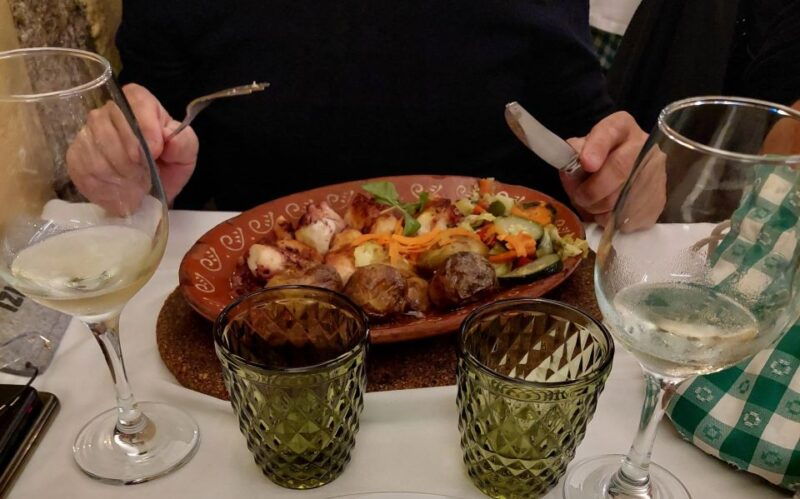 porto-food-tour-full-meal-drinks