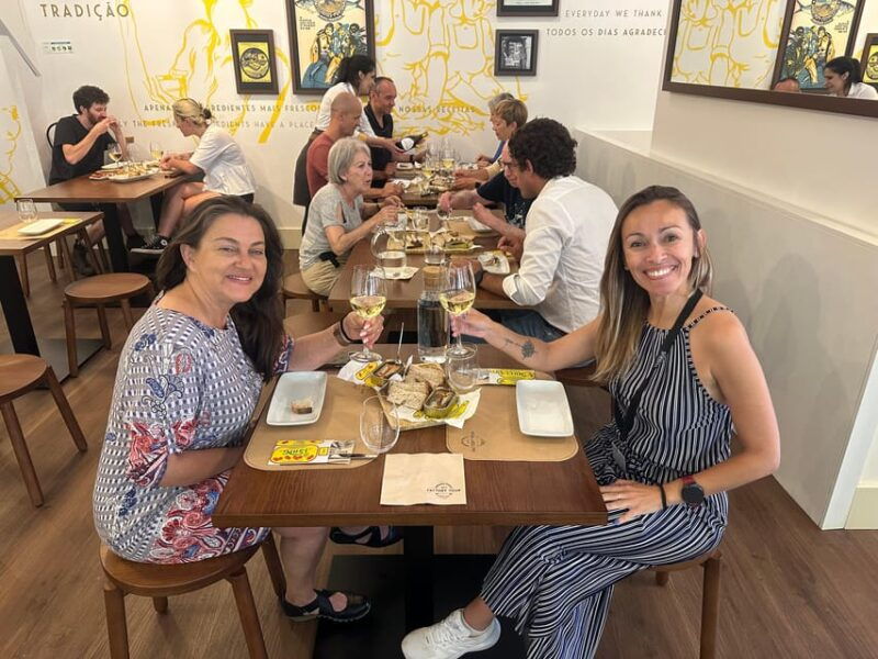 porto-food-walking-tour-with-tastings-and-wine