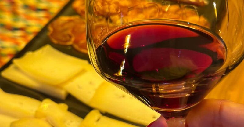 porto-food-walking-tour-with-tastings-and-wine