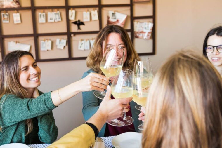 porto-food-wine-tasting-walking-tour-with-port-wine-cave