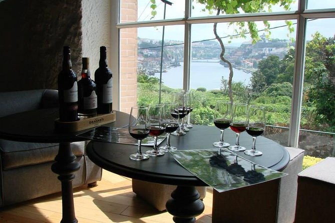 porto-full-day-city-tour-wine-tasting-and-six-brigdes-cruise