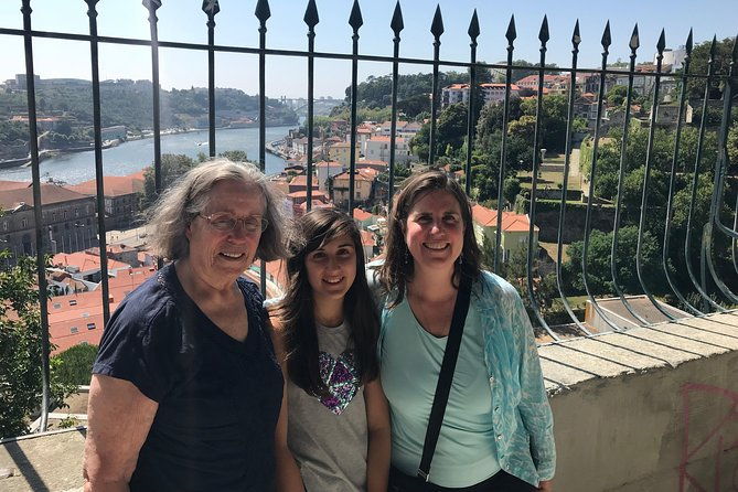 porto-full-day-private-tour-with-tuk-tuk-and-lunch