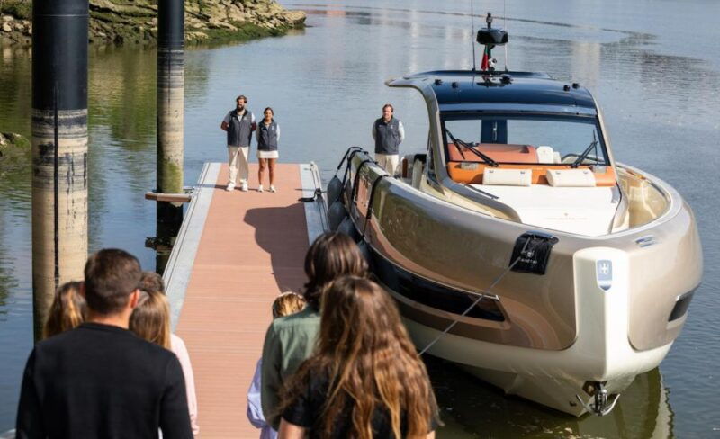 porto-fullday-private-luxury-yacht-in-the-douro