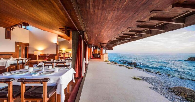 Porto: Gourmet gastronomic experience in a 2-Michelin-star restaurant - Key Points