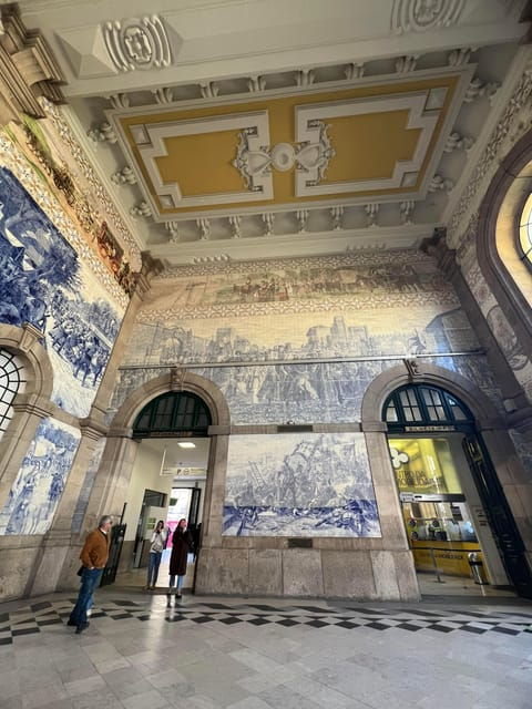 porto-guided-city-highlights-walking-tour