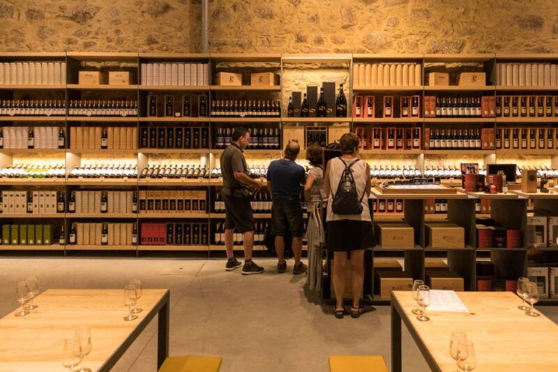 porto-guided-tour-and-tasting-of-3-port-wines-at-pocas