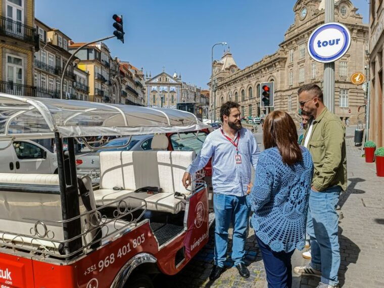 porto-guided-tour-by-tuk-tuk-and-douro-river-cruise