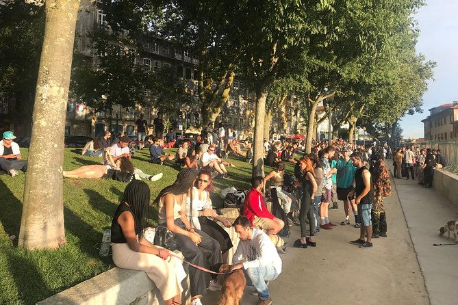 porto-half-day-private-tour-with-tuk-tuk-and-lello-bookstore