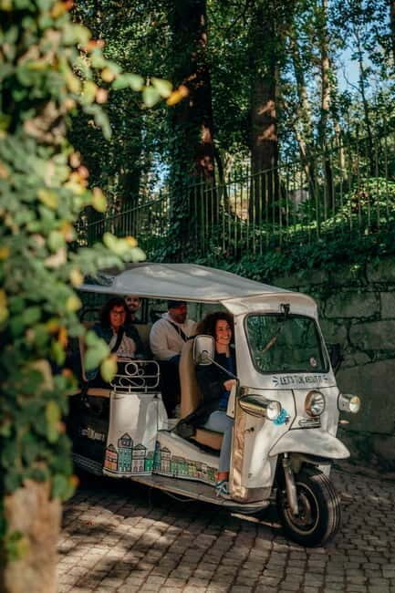 Porto Half Day Tuk Tuk Tour Clérigos, Seaside and Viewpoints - Why Choose the Porto Half Day Tuk Tuk Tour?