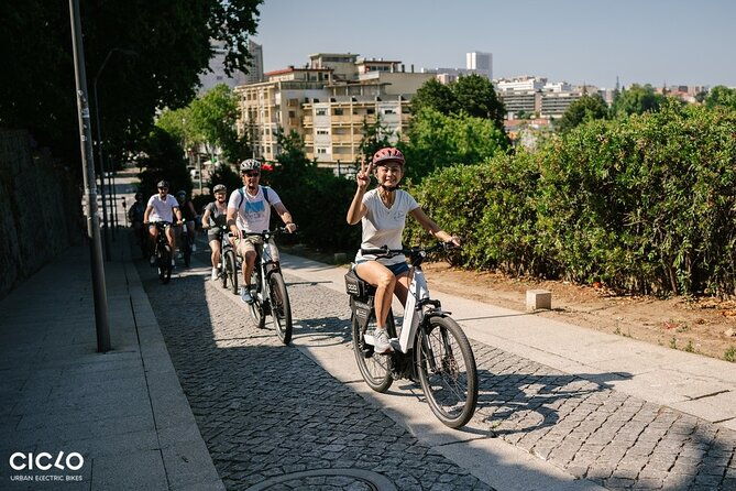 porto-highlights-in-3-hours-e-bike-tour-historical-sightseeing